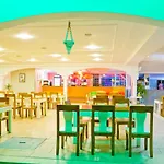 Apart-hotel Phoenicia 4*