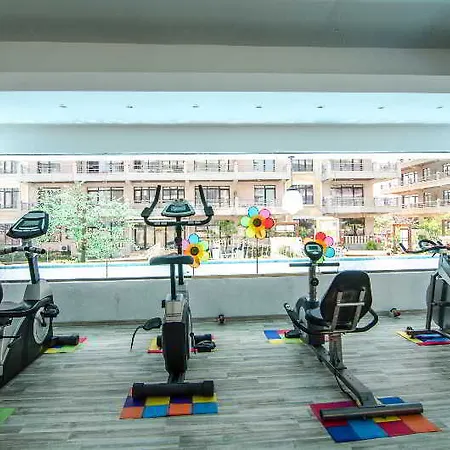 Phoenicia Aparthotel 4*