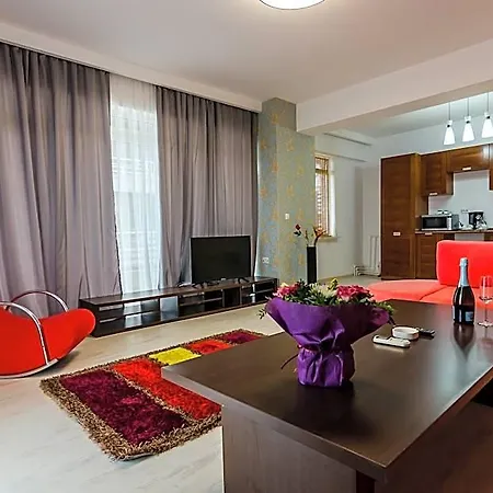 Phoenicia Mamaia