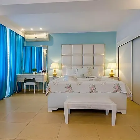 Phoenicia Aparthotel Mamaia