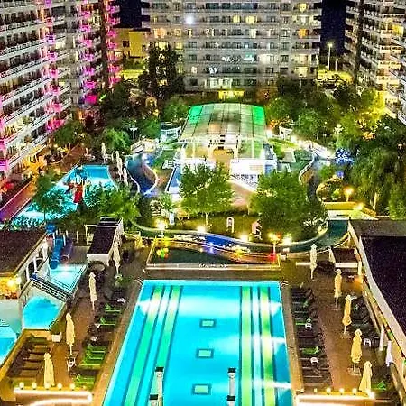 Phoenicia 4*