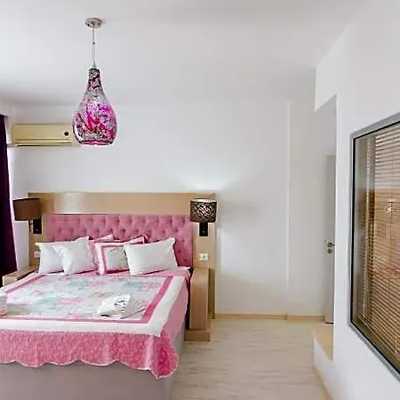 Aparthotel Phoenicia