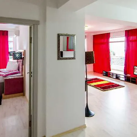 Phoenicia Mamaia