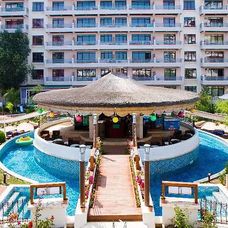 Phoenicia Aparthotel 4*