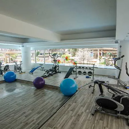 Phoenicia 아파트호텔