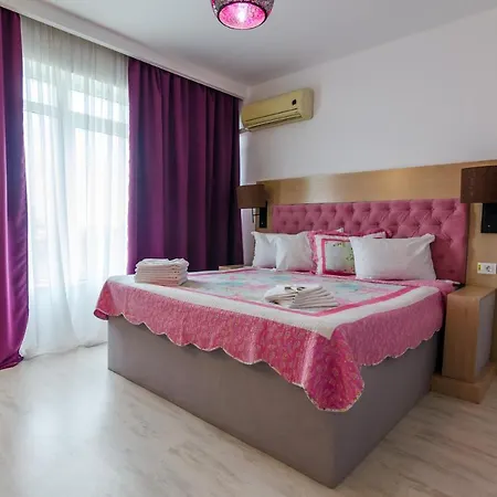 Phoenicia Aparthotel