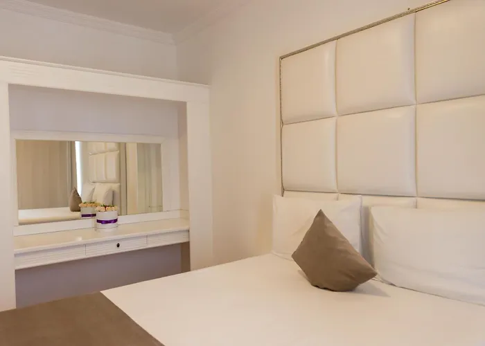 Phoenicia Aparthotel Mamaia