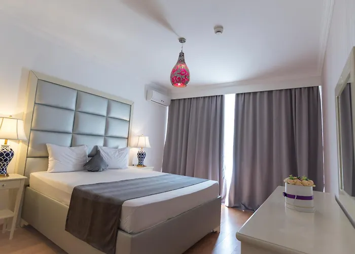 Aparthotel Phoenicia Mamaia