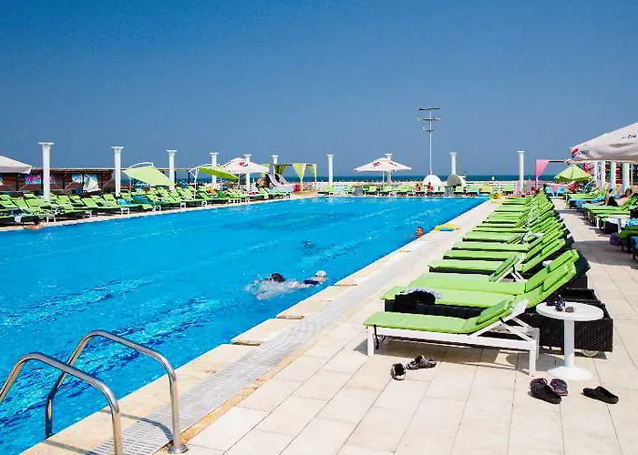 Phoenicia Aparthotel