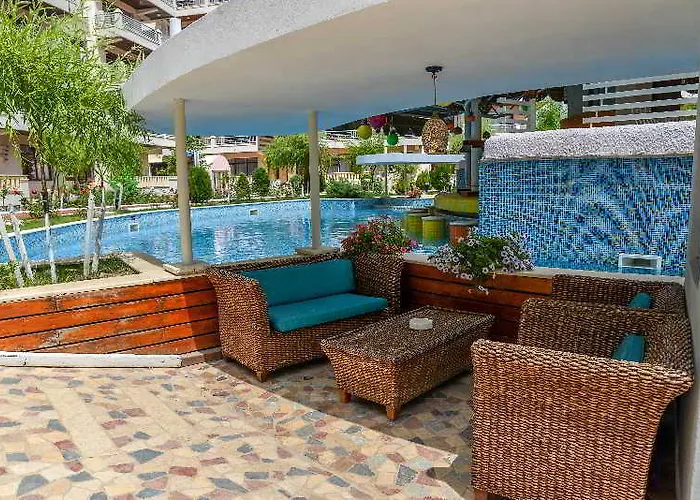 Aparthotel Phoenicia