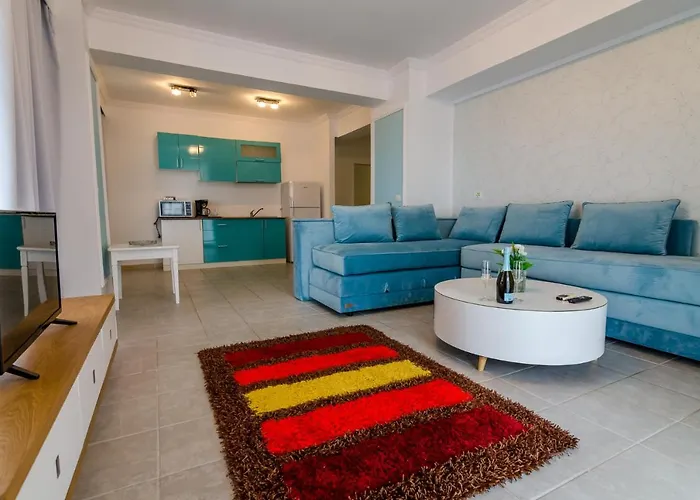 Aparthotel Phoenicia 4*