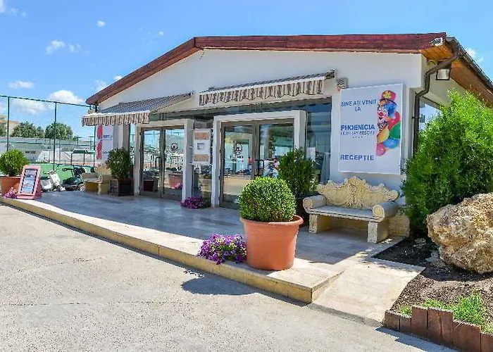 Aparthotel Phoenicia 4*